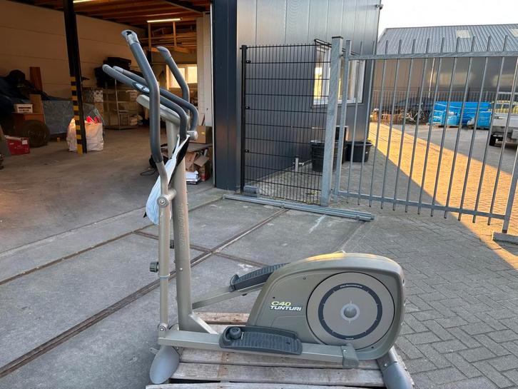 Crosstrainer Tunturi C40, Sport en Fitness, Fitnessmaterialen, Gebruikt, Overige typen, Benen, Ophalen of Verzenden