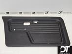 Deurpaneel linksvoor BMW E30 Sedan VINYL SCHWARZ 51411967143, Auto-onderdelen, Interieur en Bekleding, Nieuw, Ophalen of Verzenden