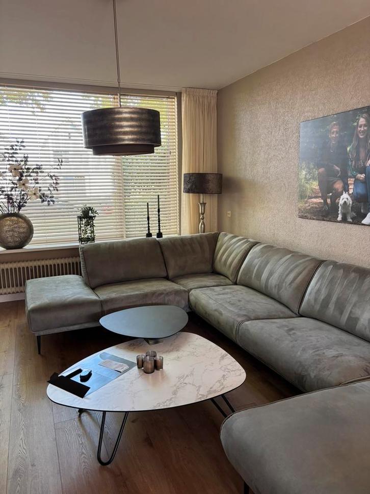 Grote Xooon bank, Huis en Inrichting, Banken | Bankstellen, Gebruikt, Hoekbank, Vierpersoons of meer, 200 tot 250 cm, Stof, Ophalen