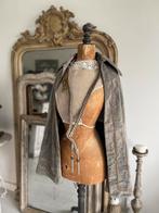 Antieke Cape met gouddraad blauw/grijs, Antiek en Kunst, Antiek | Kleding en Accessoires, Ophalen of Verzenden