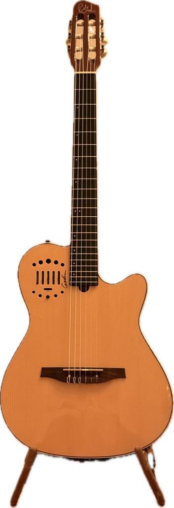 Godin Multiac Nylon Duet Ambiance mint condition beschikbaar voor biedingen