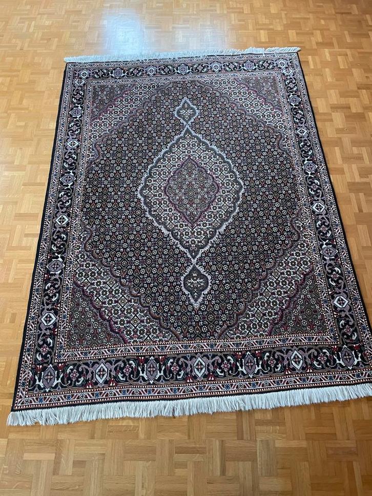 Mooi Oosters Tapijt, Huis en Inrichting, Stoffering | Tapijten en Kleden, Gebruikt, 150 tot 200 cm, 200 cm of meer, Rechthoekig
