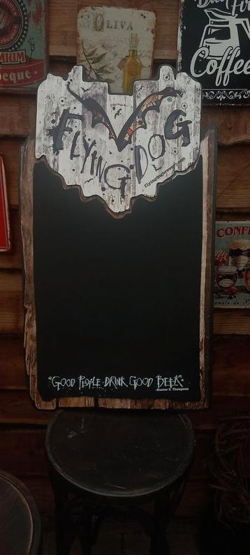Wand krijtbord Flying Dog beschikbaar voor biedingen