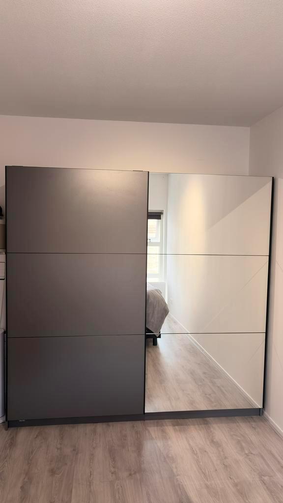 Hele nette & grote kledingkast., Huis en Inrichting, Kasten | Kledingkasten, Zo goed als nieuw, 200 cm of meer, 200 cm of meer