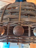 Rotan hanglamp met houten kralen, Ophalen, Zo goed als nieuw