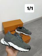 Partij schoenen lv runner tatic dior b30 b25 b27 prada nike, Kleding | Heren, Schoenen, Ophalen, Nieuw, Zwart