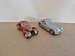 Puntgave Bugatti Atlantic 1936+Jaguar XK120 1948,nw.st!1:24, Ophalen of Verzenden, Nieuw, Auto, Bburago