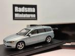 Volvo V70 Phase3 - Lightblue - 1:43 Motorart, Hobby en Vrije tijd, Modelauto's | 1:43, Auto, Ophalen of Verzenden, Zo goed als nieuw