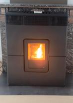 Pelletkachel MCZ PHILO 9kw,(kanalisatie en afstandsbedienng), Ophalen of Verzenden, Zo goed als nieuw, Vrijstaande haard, Houthaard