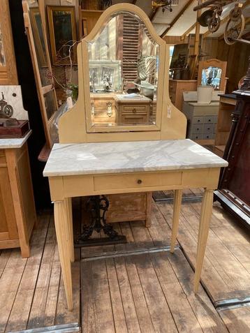 Leuke Franse toilettafel tafel kaptafel marmer beschikbaar voor biedingen