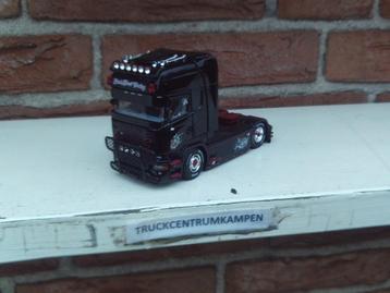 Tekno  Scania  R - Serie  van  Black  Forest  Trucking. beschikbaar voor biedingen