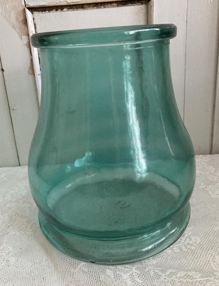 Brocante groene glazen pot - vaas - windlicht, Antiek en Kunst, Curiosa en Brocante, Ophalen of Verzenden
