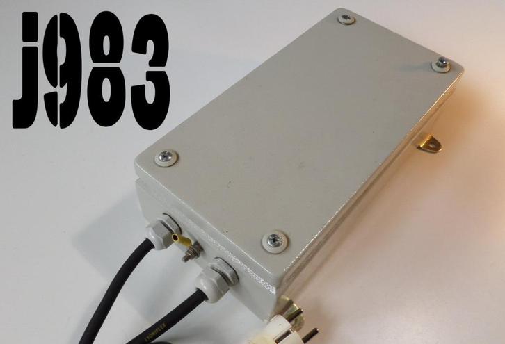 Lineaire voeding 28 Volt DC met ringkern transformator, Hobby en Vrije tijd, Elektronica-componenten, Gebruikt, Ophalen of Verzenden