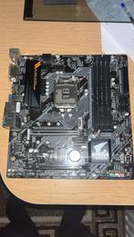 B360M +  intel i5 8600k + Corsair Hydro Series H100i, Computers en Software, Ophalen, Zo goed als nieuw