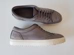 ETQ grijze leren sneakers ( vallen maat 43 maar is maat 44 ), ETQ, Overige kleuren, Verzenden, Sneakers of Gympen