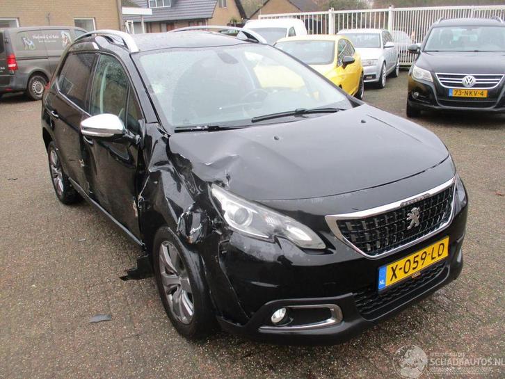 Peugeot 2008 1.5 BlueHD BL ALL (bj 2019), Auto diversen, Schadeauto's, Peugeot, Handgeschakeld, Diesel, MPV, Zwart