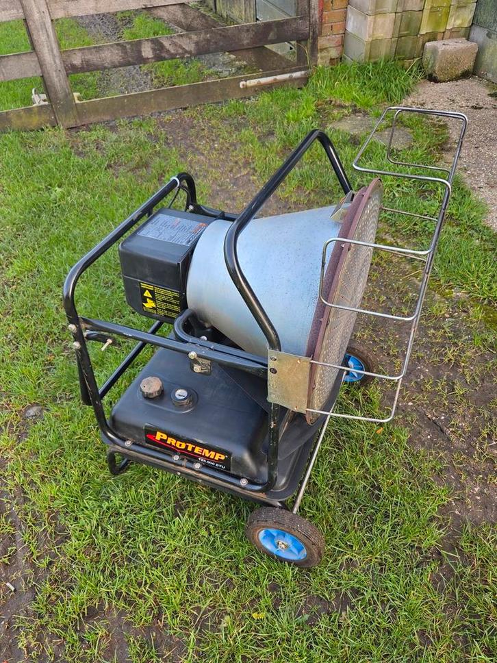PRO TEMP INFRAROOD HEATER (DIESEL), Doe-het-zelf en Verbouw, Verwarming en Radiatoren, Gebruikt, Kachel, 30 tot 80 cm, 60 tot 150 cm