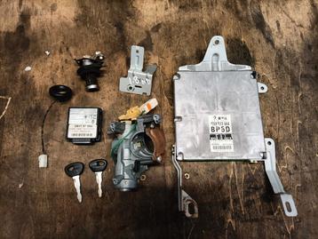 ECU MX5 NB 1.8 complete set beschikbaar voor biedingen