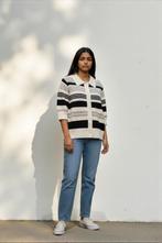 COS – Minimalistic White Spread-Collar Cardigan – S 🌟🌷, Kleding | Dames, Truien en Vesten, COS, Wit, Ophalen of Verzenden, Zo goed als nieuw
