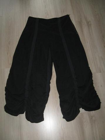 ART aparte zwarte broek maat XXL (38/40) als nieuw beschikbaar voor biedingen