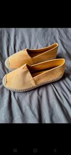 Okergele Instappers - Maat 40 - Nieuw!, Ophalen of Verzenden, Nieuw, Geel, Instappers