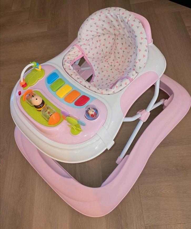 Qute Q-Cooper Loopstoel Roze, Kinderen en Baby's, Speelgoed | Babyspeelgoed, Zo goed als nieuw, Overige typen, Met geluid, Ophalen
