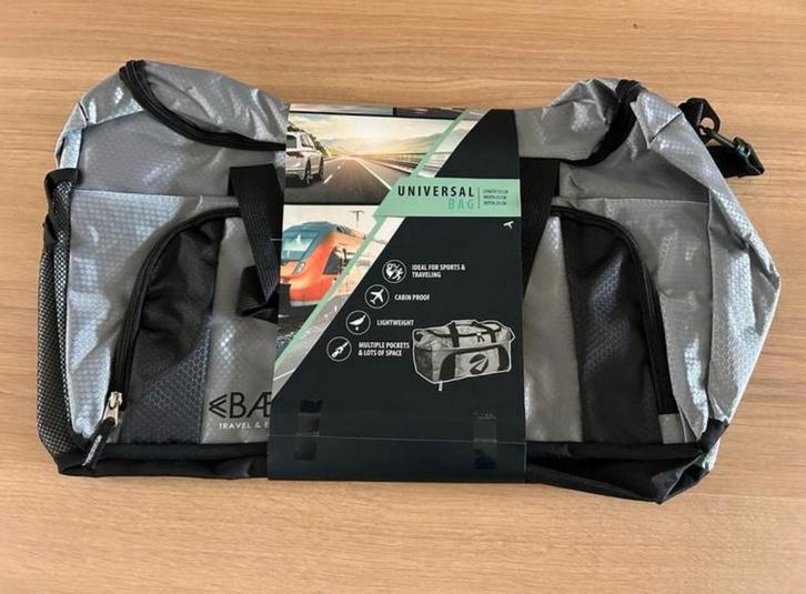 “Vliegtuig “ Zilvergrijze universele tas van 55x25x29 cm, Sieraden, Tassen en Uiterlijk, Tassen | Sporttassen, Nieuw, Unisex volwassen