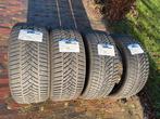 Winterbanden set Tesla model 3, 235/45R18 Goodyear UltraGrip, Ophalen, 18 inch, Gebruikt, Winterbanden