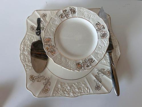 Antiek Servies Compleet met Taartschep en Mes - Bloemmotief, Antiek en Kunst, Antiek | Servies compleet, Ophalen of Verzenden