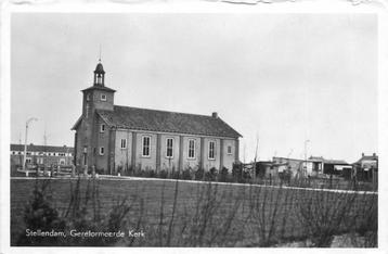 (304-020-021) Stellendam Gereformeerde Kerk beschikbaar voor biedingen