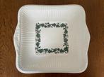 Wedgwood "Stratford" 'Vierkante Schaal' Nieuw, Nieuw, Ophalen of Verzenden, Schaal of Schalen, Overige stijlen