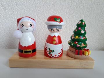 Kerst jaarring stekers grimm of dille kamille  beschikbaar voor biedingen