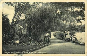 (388-475-007) Bergen op Zoom  Bruggetje in het Stadspark beschikbaar voor biedingen