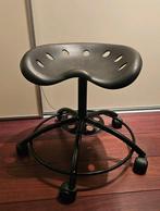 Zwarte tractor kruk Ikea, Ophalen, Zo goed als nieuw, Hout