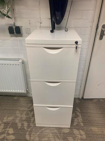 Archiefkast hangmappen 3 ladenkast Ikea beschikbaar voor biedingen