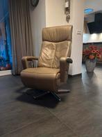 Prominent Stockholm Relaxfauteuil Taupe - Stervoet Chrome, Ophalen, Minder dan 75 cm, Leer, Zo goed als nieuw
