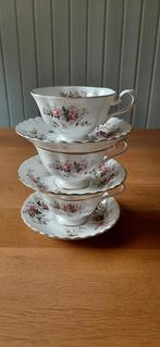 Royal Albert thee kop en schotels 3 stuks Lavender Rose, Antiek en Kunst, Antiek | Servies los, Ophalen of Verzenden