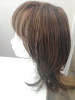 Dames pruik, Ophalen, Gedragen, Overige thema's, Accessoires