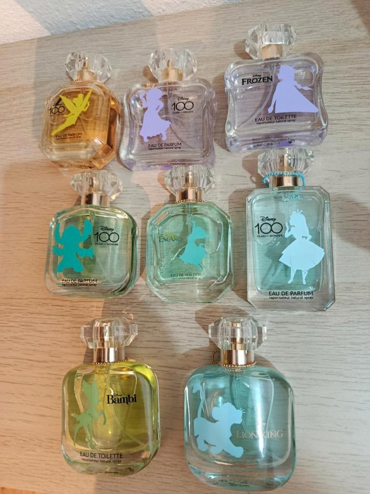 Parfum, Verzamelen, Parfumverzamelingen, Zo goed als nieuw, Miniatuur, Ophalen of Verzenden
