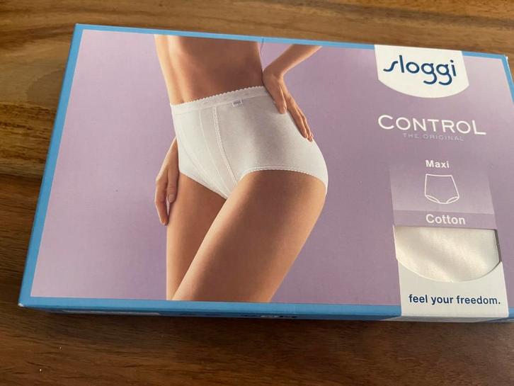 Sloggi maxi control slip 38 - 50 kleur cream, Kleding | Dames, Ondergoed en Lingerie, Slip, Overige kleuren, Verzenden