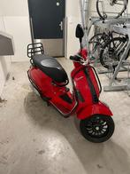 Vespa primvera 4t 2015 ( sprint uitgevoerd ), Fietsen en Brommers, Scooters | Vespa, Gebruikt, Overige modellen, Verzenden, Maximaal 25 km/u