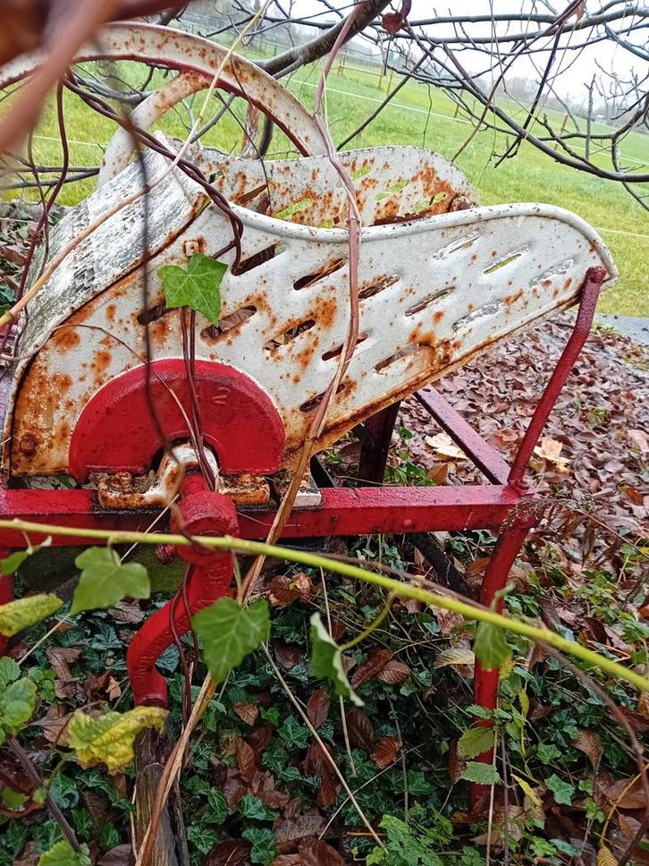 Vintage Bietensnijder Metaal landbouw, Antiek en Kunst, Antiek | Gereedschap en Instrumenten, Ophalen of Verzenden