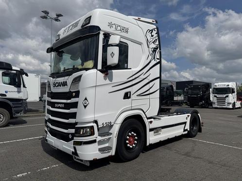 Scania S520,Full air , leather,4 balg,ipark cool, navi HT281, Auto's, Vrachtwagens, Bedrijf, Scania, Diesel, Euro 6, Wit, BTW verrekenbaar