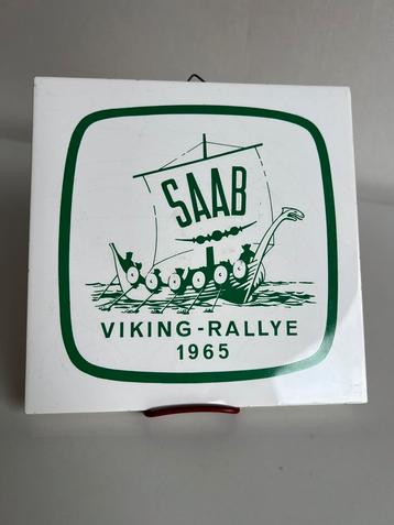 Collectors Item SAAB Mosa Wandtegel Viking Rallye 1965 beschikbaar voor biedingen