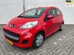 Peugeot 107 1.0-12V XS 5 deurs en met Navi en Multiemedia., Voorwielaandrijving, Euro 5, Stof, Gebruikt