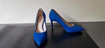 Minelli koningsblauwe suede pumps maat 37 beschikbaar voor biedingen