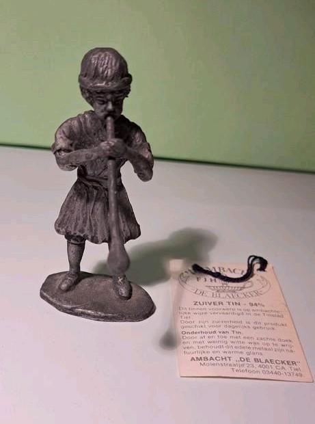 Tinnen miniatuur 'De Blaecker' - Fluitspeler, Antiek en Kunst, Antiek | Tin, Ophalen of Verzenden