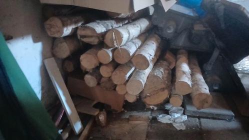 19 berkenstammen plm. 2.10 m. 11 jaar droog plm. 14 cm diam., Doe-het-zelf en Verbouw, Hout en Planken, Ophalen