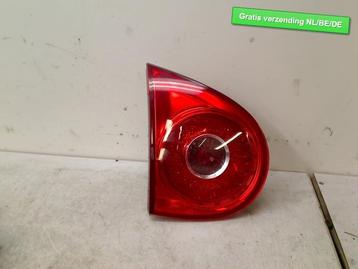 ACHTERLICHT LINKS BINNEN golf 5 Golf V (1K1) (1K6945093E) beschikbaar voor biedingen