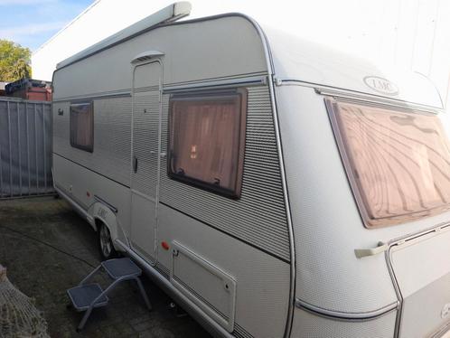 LMC type 555k1 met mover, leveler, losse bedden enz., Caravans en Kamperen, Caravans, Bedrijf, tot en met 4, 1000 - 1250 kg, Rondzit